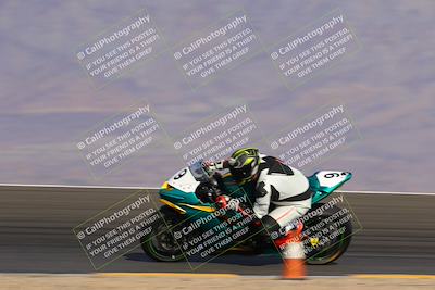 media/Dec-17-2022-SoCal Trackdays (Sat) [[224abd9271]]/Turn 12 Inside Distant (1025am)/